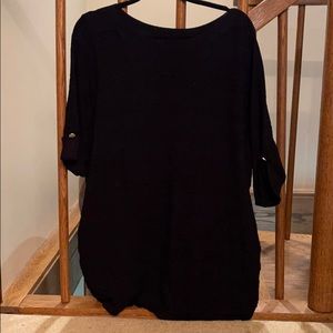 Like new Apt. 9 short sleeve sweater. size 4x.